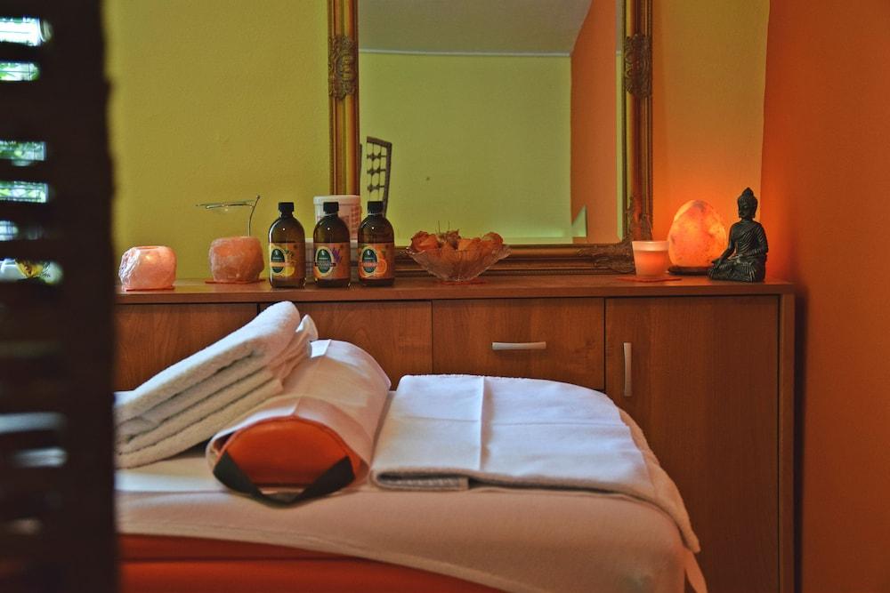 Park Hotel 3*
